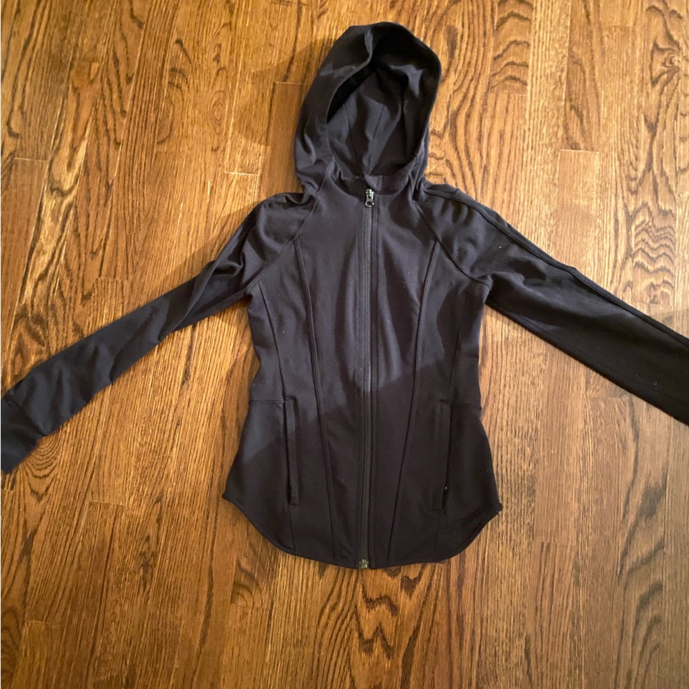 Lulu Lemon Ivviva define jacket